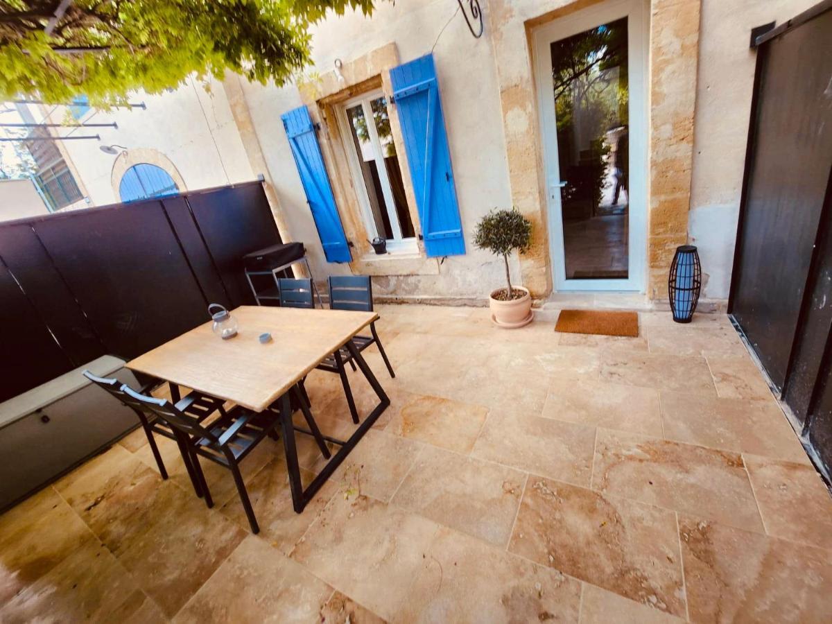 Le Mas Des Glycines Salon-de-Provence Zewnętrze zdjęcie
